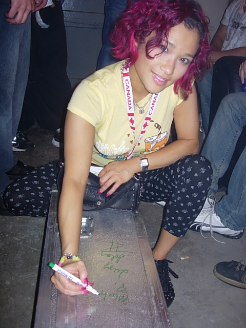 Canada Day 2006 The Space Park - Suzy autographs fan's box