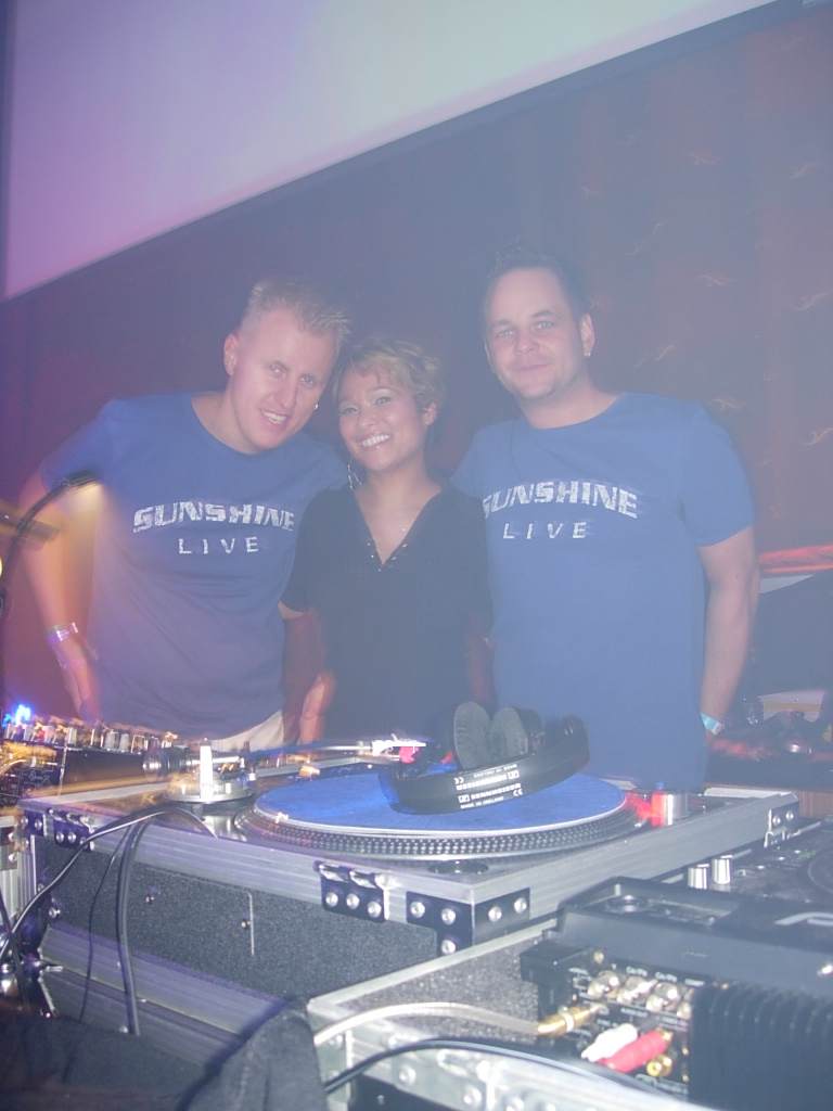 Hard Rock, Tampa FL - Suzy Solar & Falk DJ team - Sept 07 