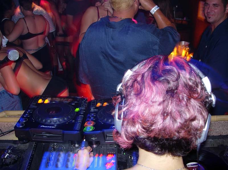 Suzy @ Tantra @ The Amphitheater, Tampa 9