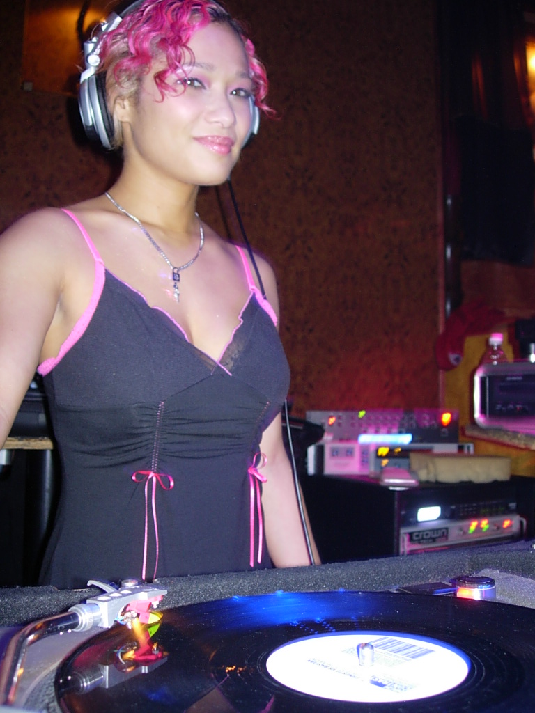 Suzy Solar @ Tantra @ Amphitheater18