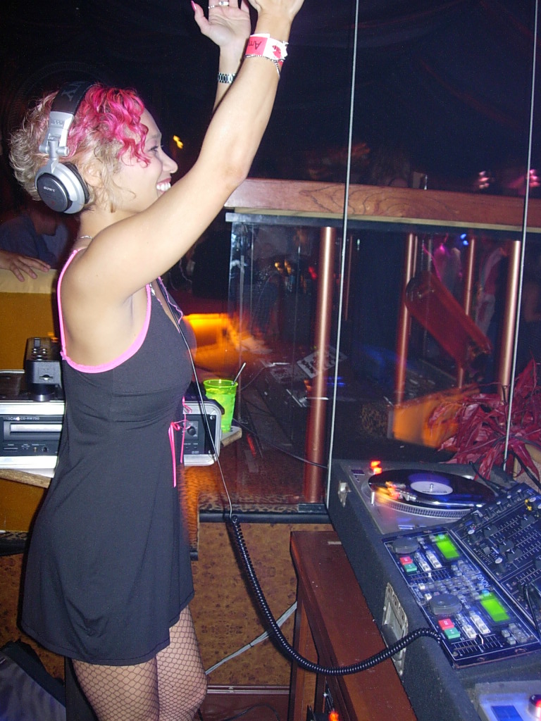 Suzy Solar @ Tantra @ Amphitheater35