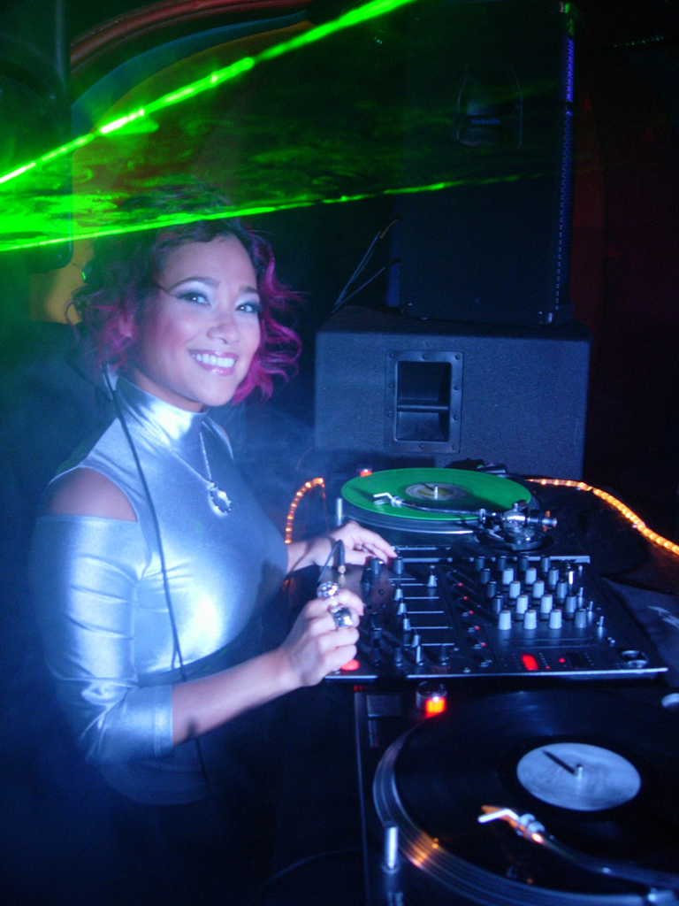 day 1 video shoot, dj scene 084