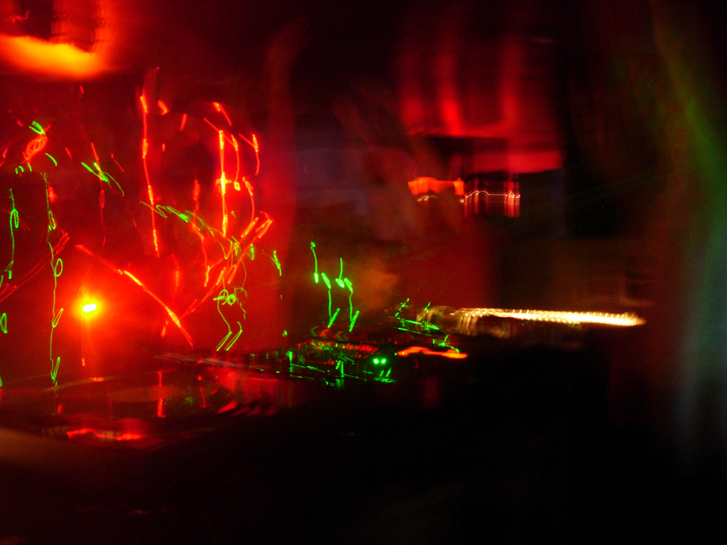 day 1 video shoot, dj scene with dancers 034